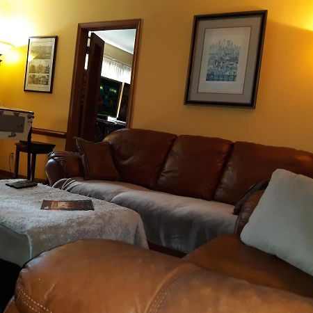 Quiet, Clean House W/ Steel Balls Bed and Breakfast Richmond Exterior foto