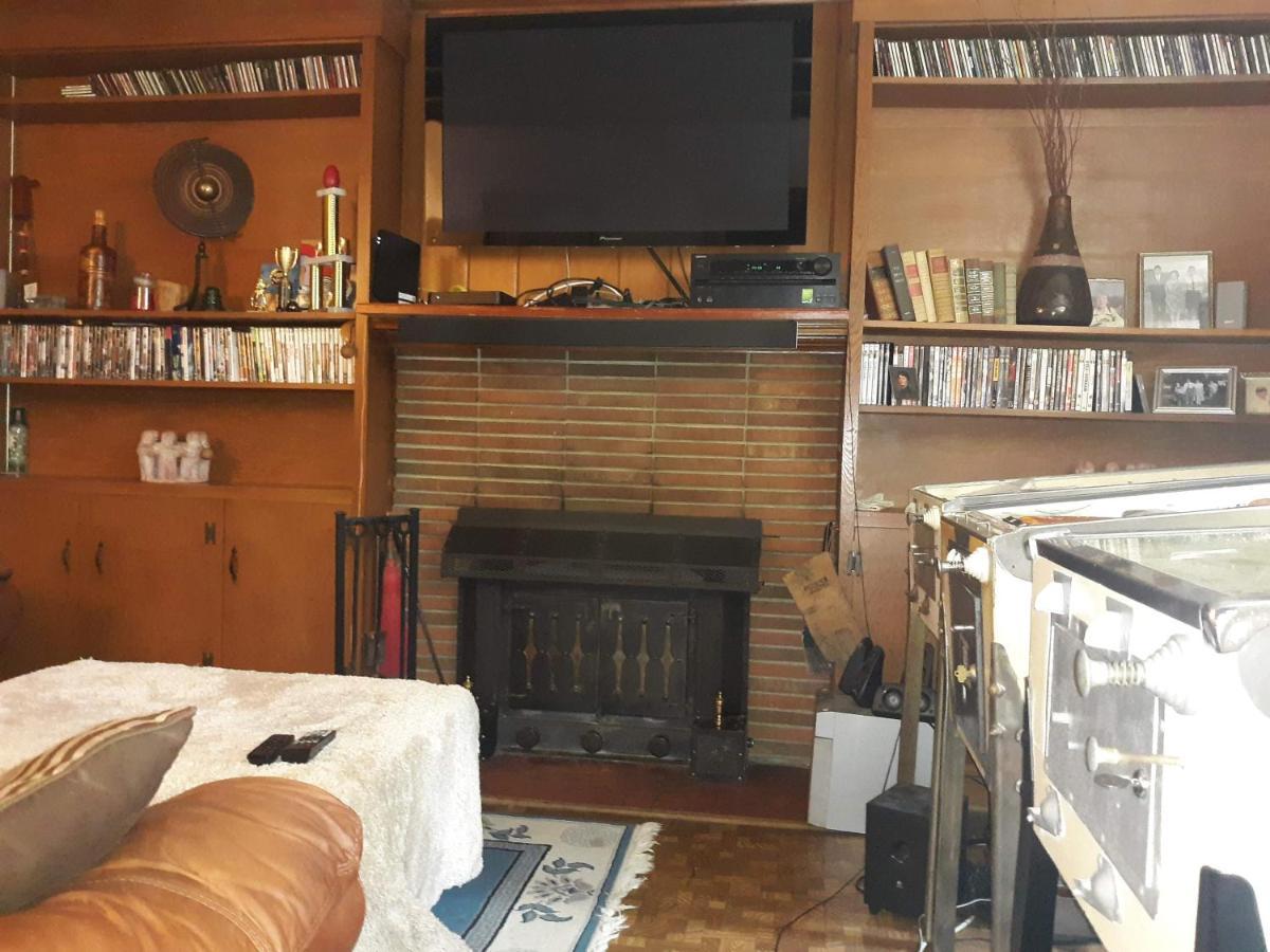 Quiet, Clean House W/ Steel Balls Bed and Breakfast Richmond Exterior foto